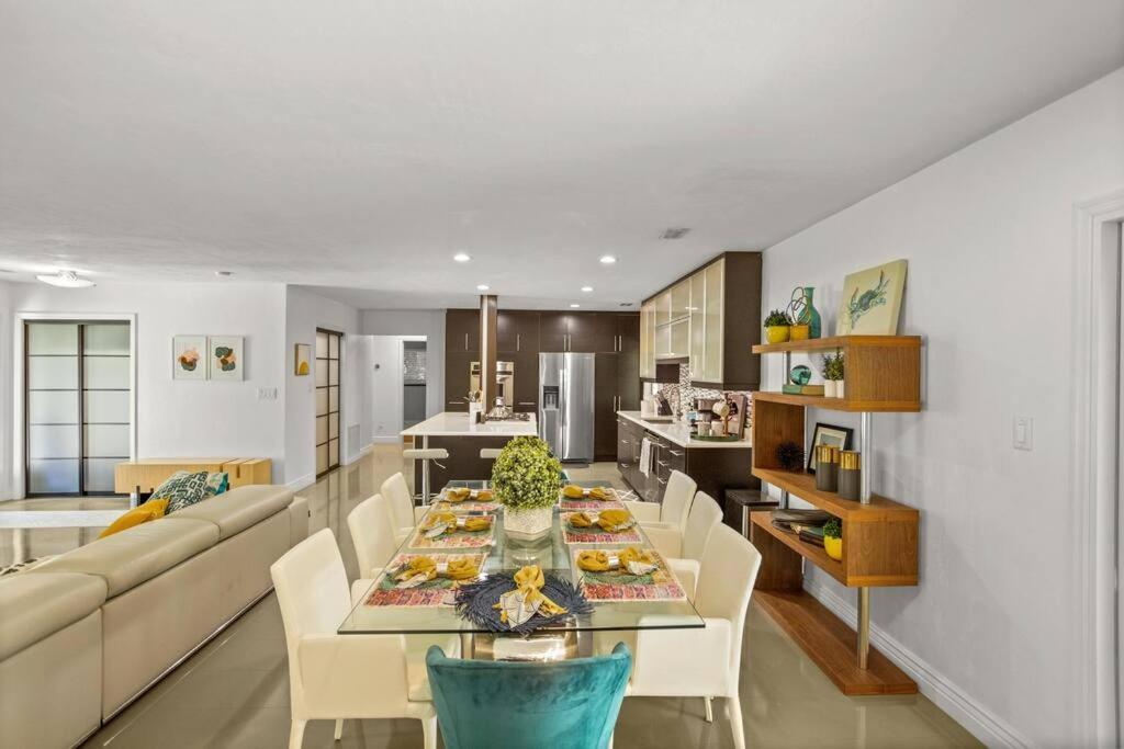 Uf Sunshine House - Patio & Bbq - Chef Kitchen - Ev Car Station - Upscale Neighborhood! Villa Gainesville Bagian luar foto
