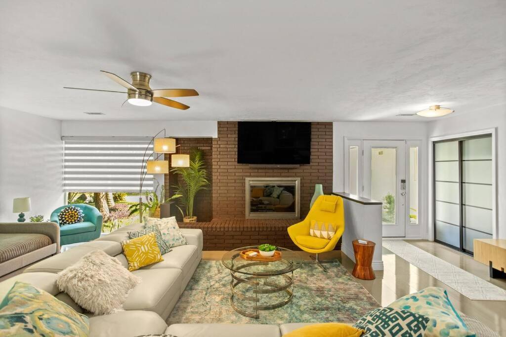 Uf Sunshine House - Patio & Bbq - Chef Kitchen - Ev Car Station - Upscale Neighborhood! Villa Gainesville Bagian luar foto